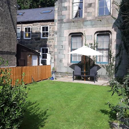Ground Floor Barmouth Centre Apartment With Garden Kültér fotó