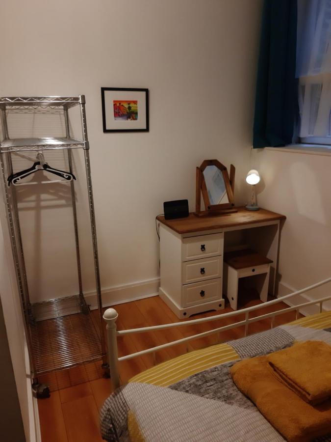 Ground Floor Barmouth Centre Apartment With Garden Kültér fotó